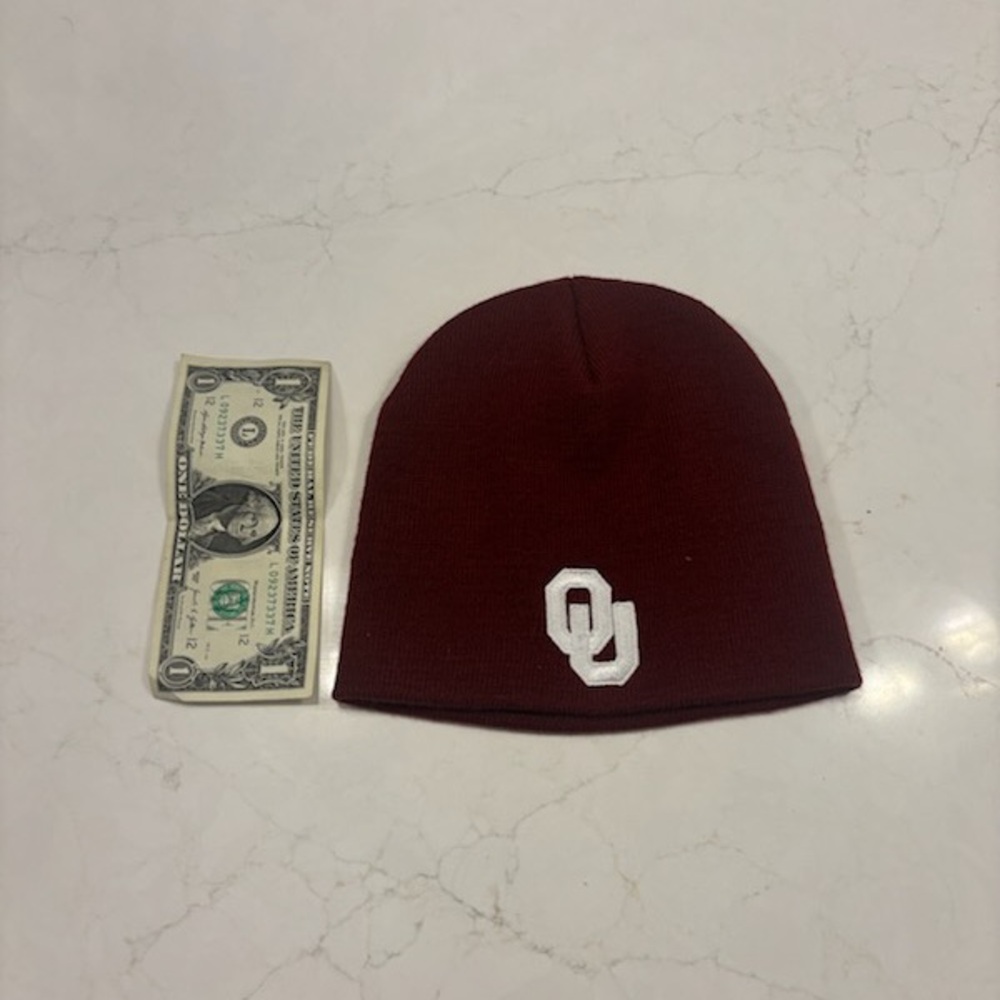 Top of the World Oklahoma Sooners OU Classic knit Beanie
